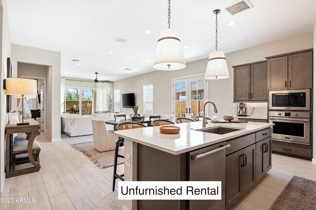 Foto del edificio - 21425 N 59th St