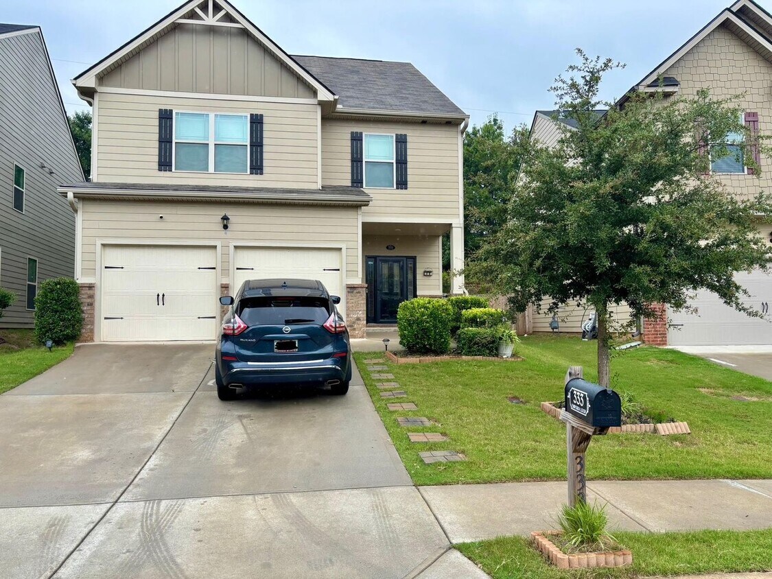 Primary Photo - Spacious 4BR House in McDonough