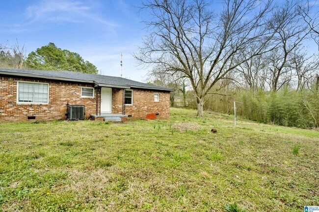 Building Photo - 5201 Mulga Ave