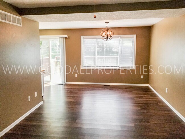 Building Photo - Spacious 3-Bedroom Van Meter Home with Finished Basement & Fenced Yard