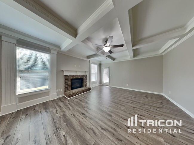 Building Photo - 4609 Sierra Creek Dr NE