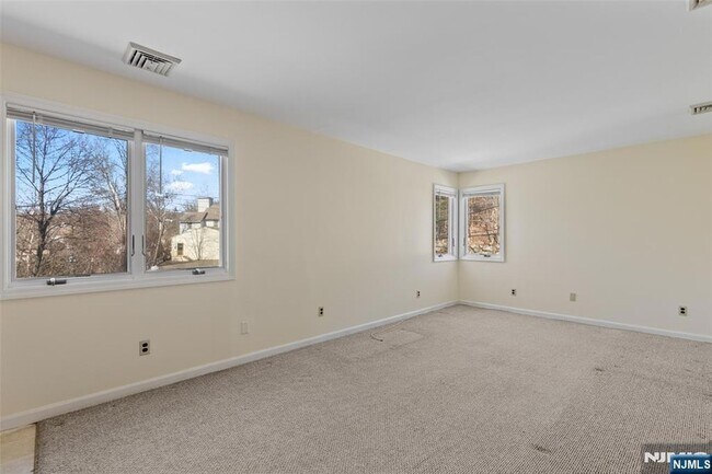 Foto del edificio - 146 Main St