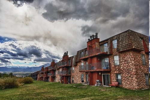 Straight Creek - Straight Creek Apartments