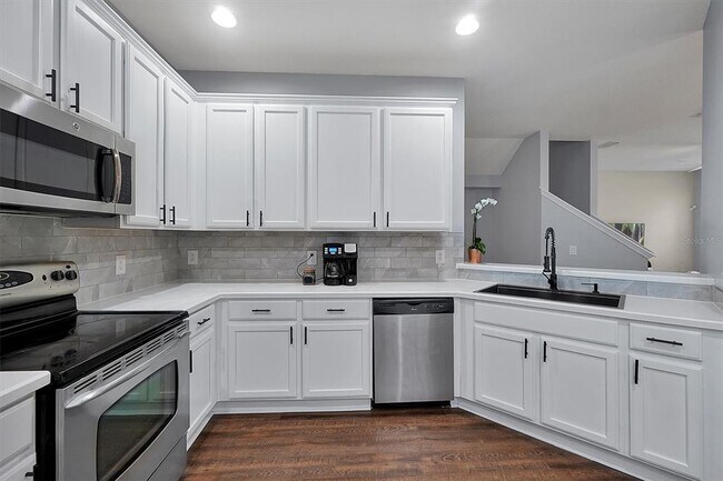 Building Photo - 441 Ashley Brooke Ct
