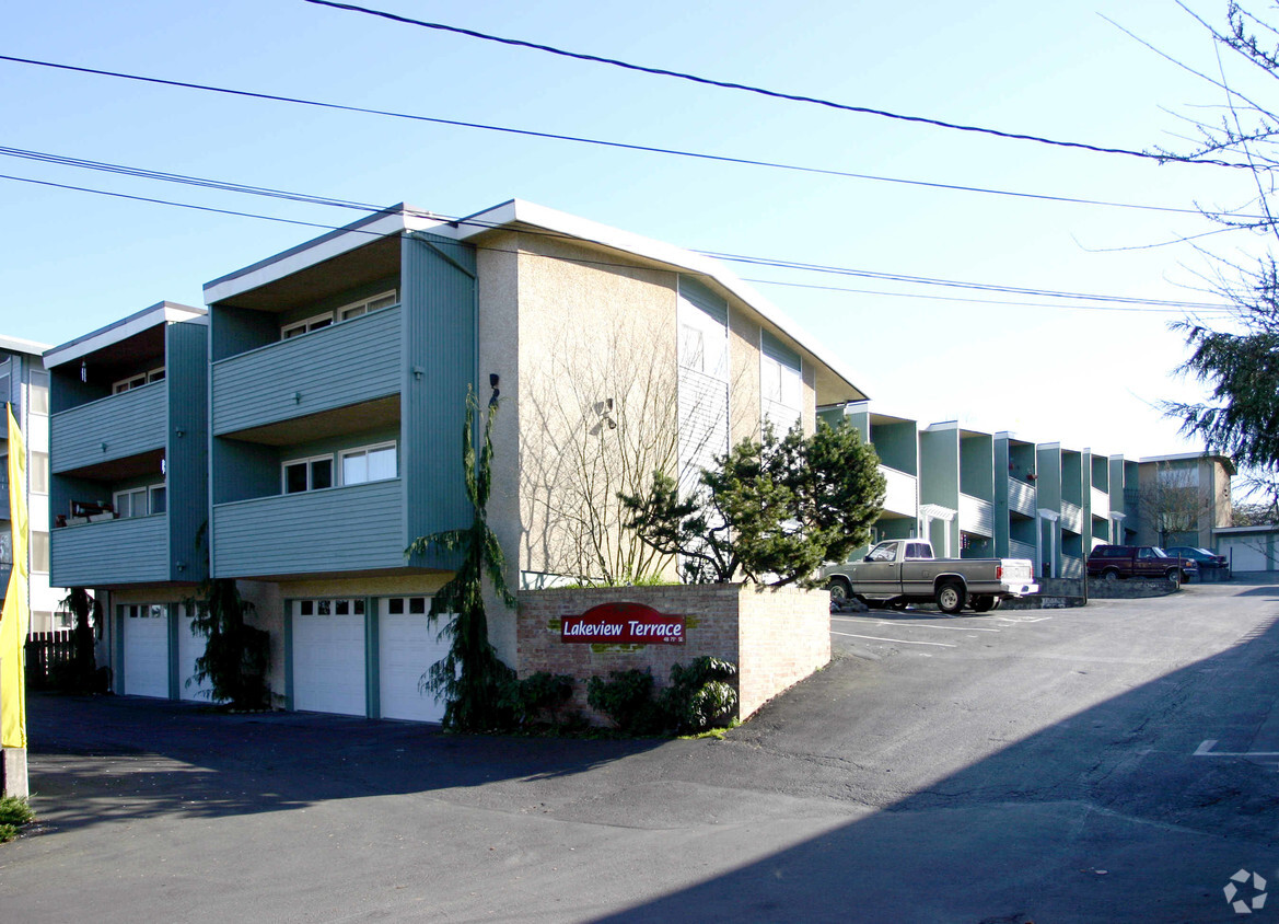 Foto del edificio - Lakeview Terrace Apartments