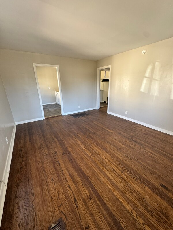 Foto del edificio - 1021 14th Pl SW