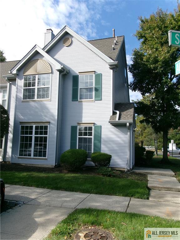 Building Photo - 153 Susan Ct
