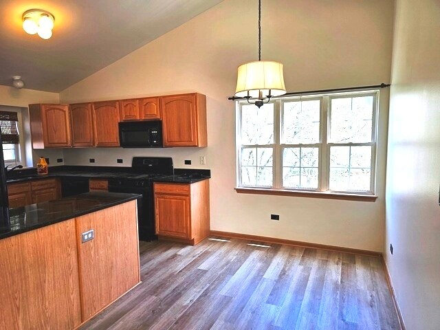 Foto del edificio - 2212 Waterleaf Ct