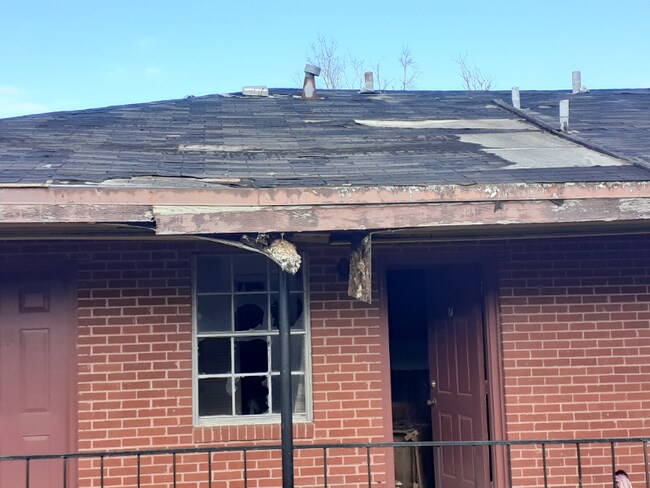 Building Photo - 118 Byrd Ln