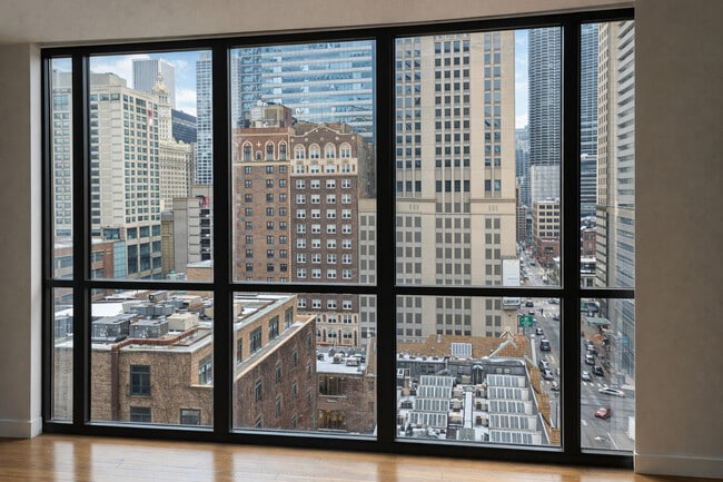 Building Photo - 10 E Ontario St