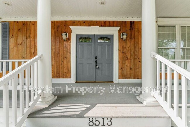 Foto del edificio - 8513 Thomas Dr