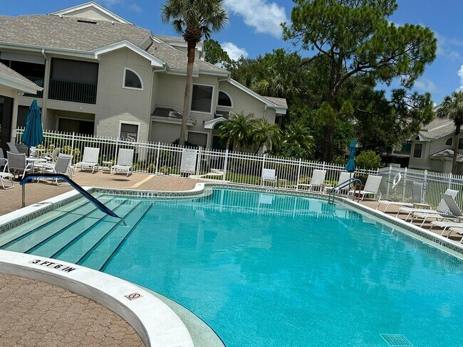 Foto del edificio - 60 Emerald Woods Dr