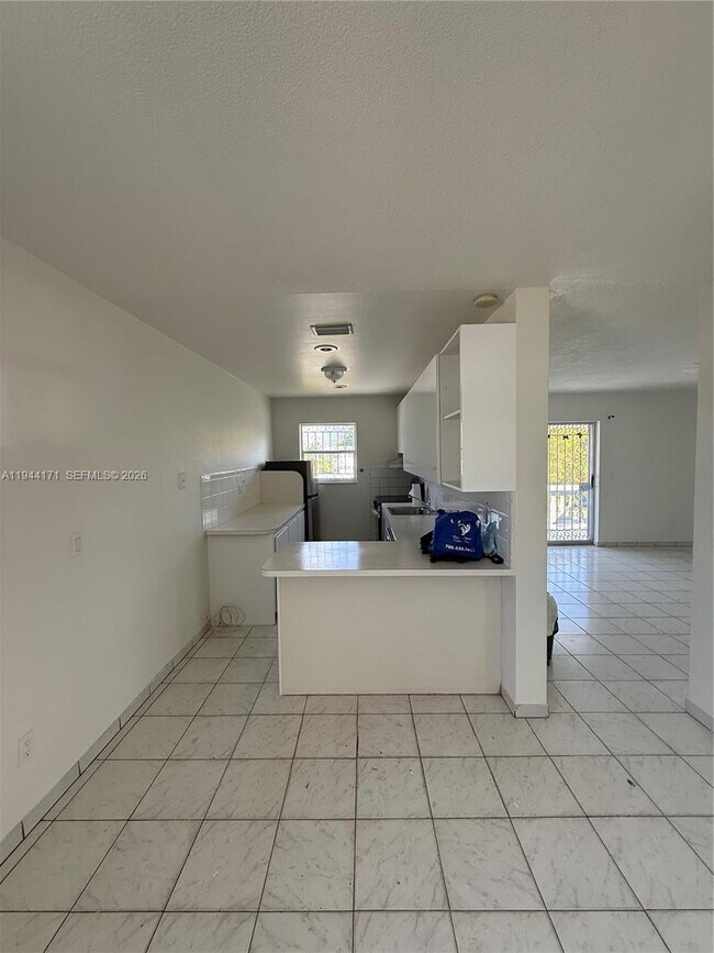 Foto del edificio - 22 SW 55th Ave Rd