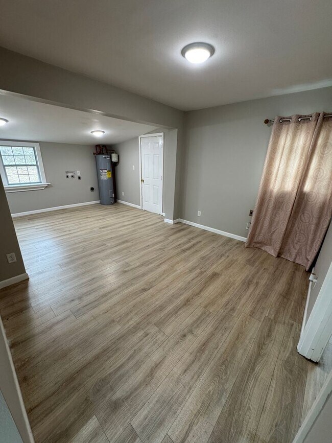 Foto del edificio - 309 Francis St E