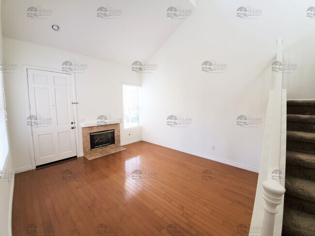 Building Photo - 3 BD/2.5BA, Two Story Home in Carlsbad