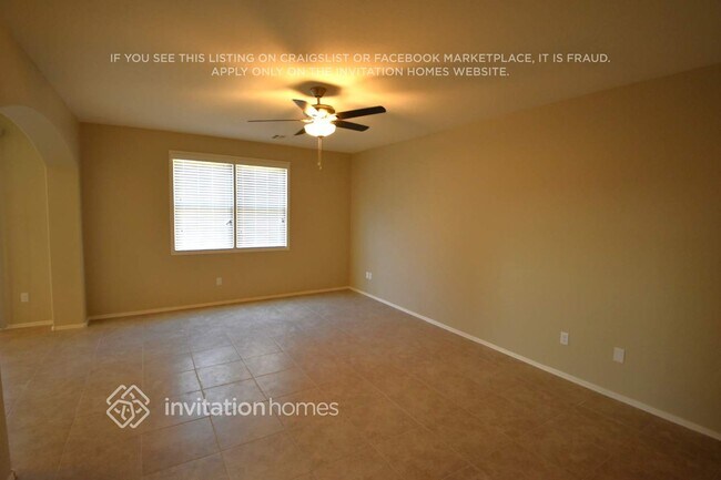 Building Photo - 17174 W Tara Ln