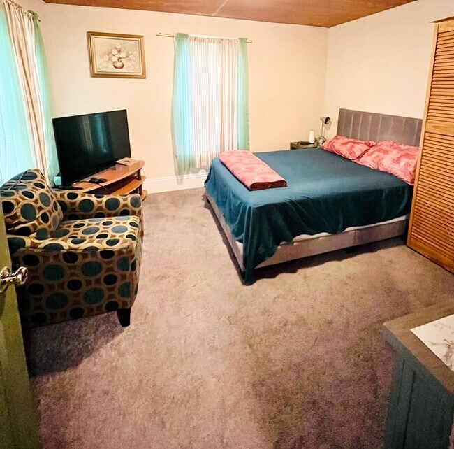 Foto del edificio - 1523A River St, A