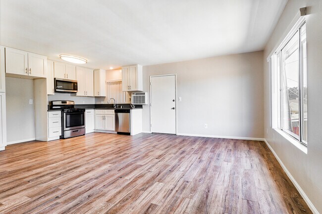 Foto del edificio - Towne Center Garden Apartments