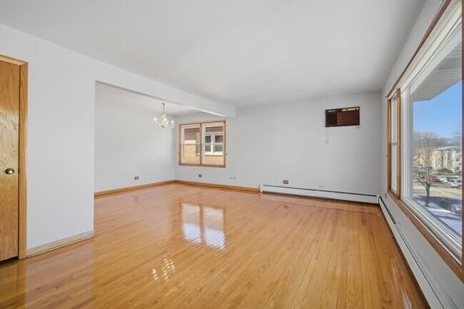 Building Photo - 8645 W Summerdale Ave