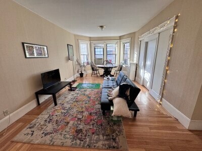 Building Photo - 101 Saint Paul St