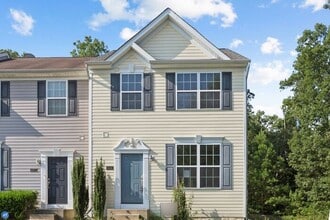 Building Photo - 46365 Shining Willow Ln