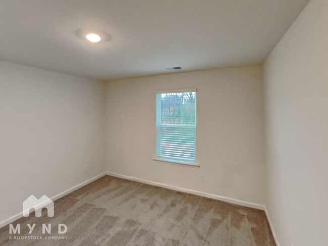 Foto del edificio - 4137 Lurelin Rd