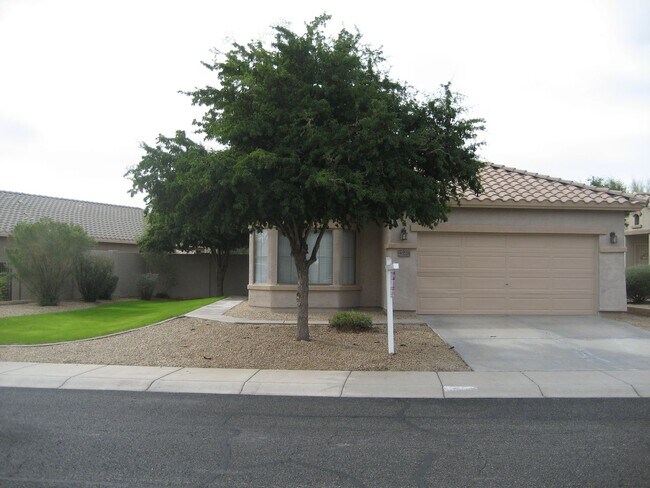 Building Photo - 40228 N Patriot Way