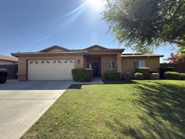Building Photo - 1003 Vallejo Dr