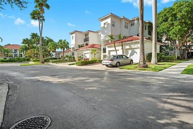 Foto del edificio - 3205 NE 184th St