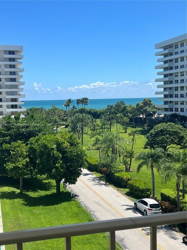 155 Ocean Ln Dr Unit 515, Key Biscayne, FL 33149 Condo for Rent in