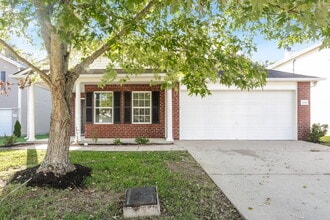 Building Photo - 5240 Sunsail Dr