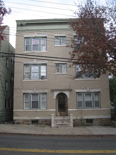 Foto principal - 155 Webster Ave