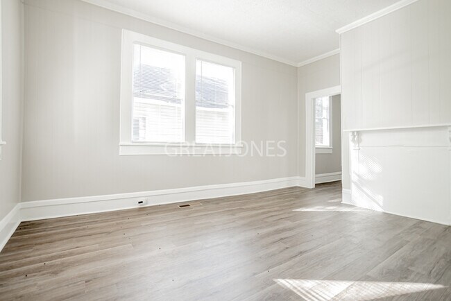 Foto del edificio - Charming 3 bedroom home in Columbus!