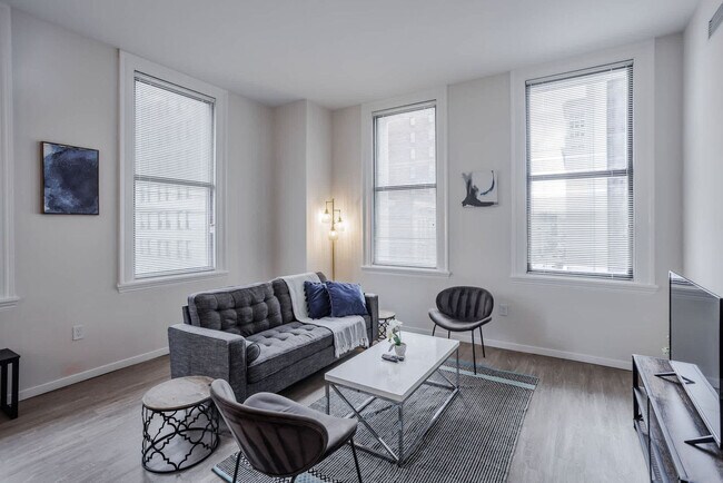 Foto del edificio - 9-JAN-JAN E 4th St