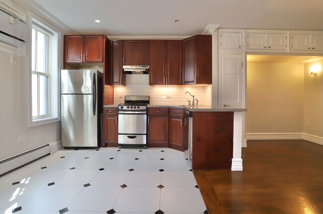Cocina abierta - 603 Bloomfield St