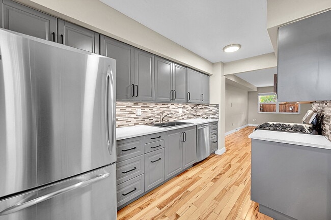 Foto del edificio - $2,500.00, 2-bed, 2.5 bath located in Denver.