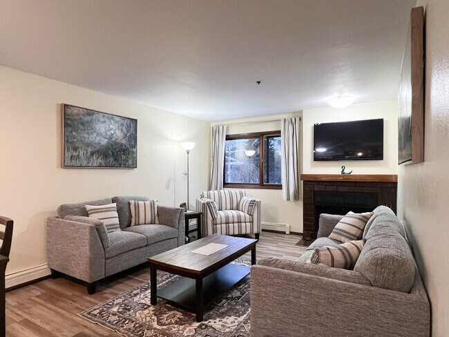 Photo - 380 E 11th Ave Townhome