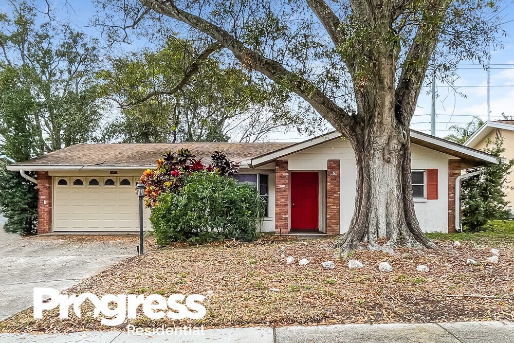 Foto principal - 7512 124th St N