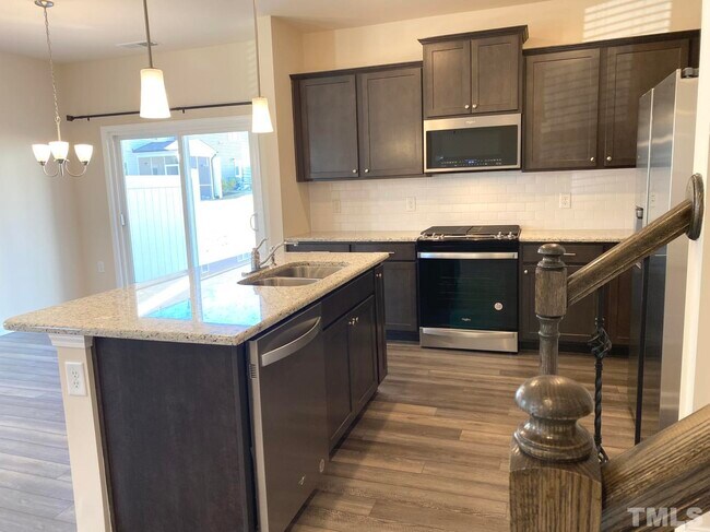 Foto del edificio - 3015 Newfields Pl