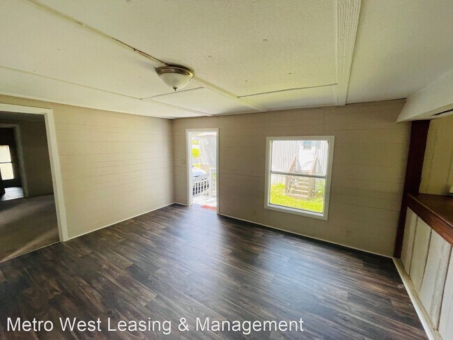 Building Photo - 2 br, 2 bath House - 411 Bush Street, Lot #2