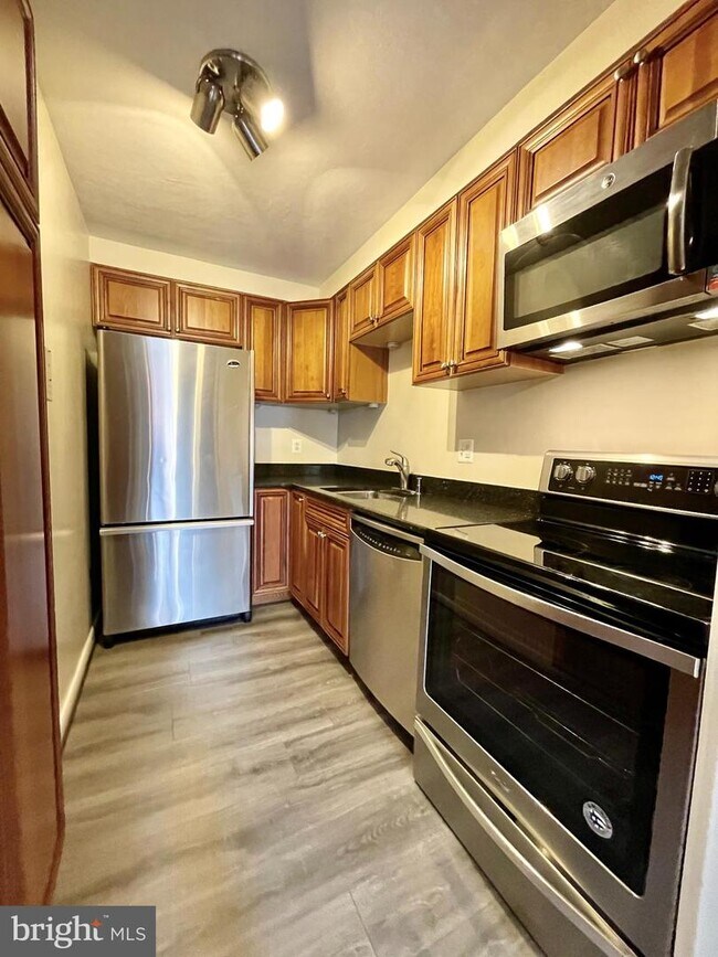Foto del edificio - 3225 Grace St NW