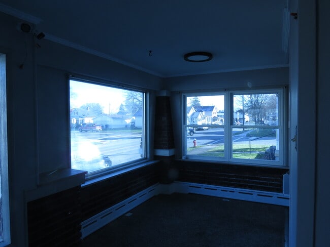 Building Photo - 908 Washington Ave