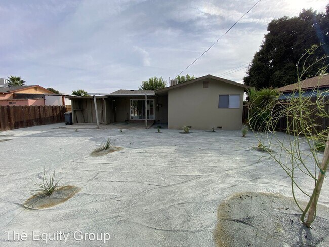 Foto del edificio - 3 br, 1 bath House - 182 Linda Vista Dr