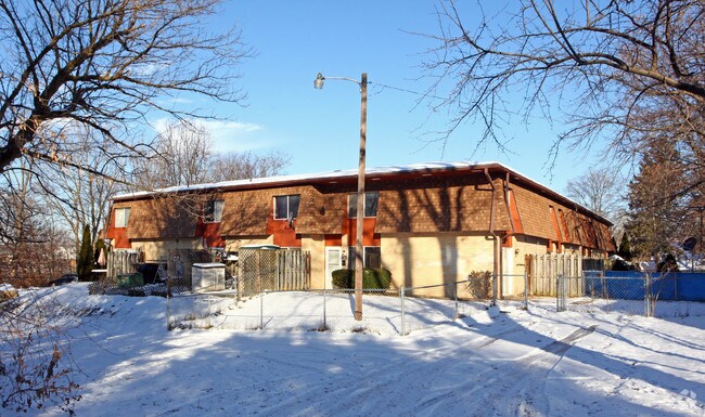 Foto principal - 7270-7292 Broadwyn Dr