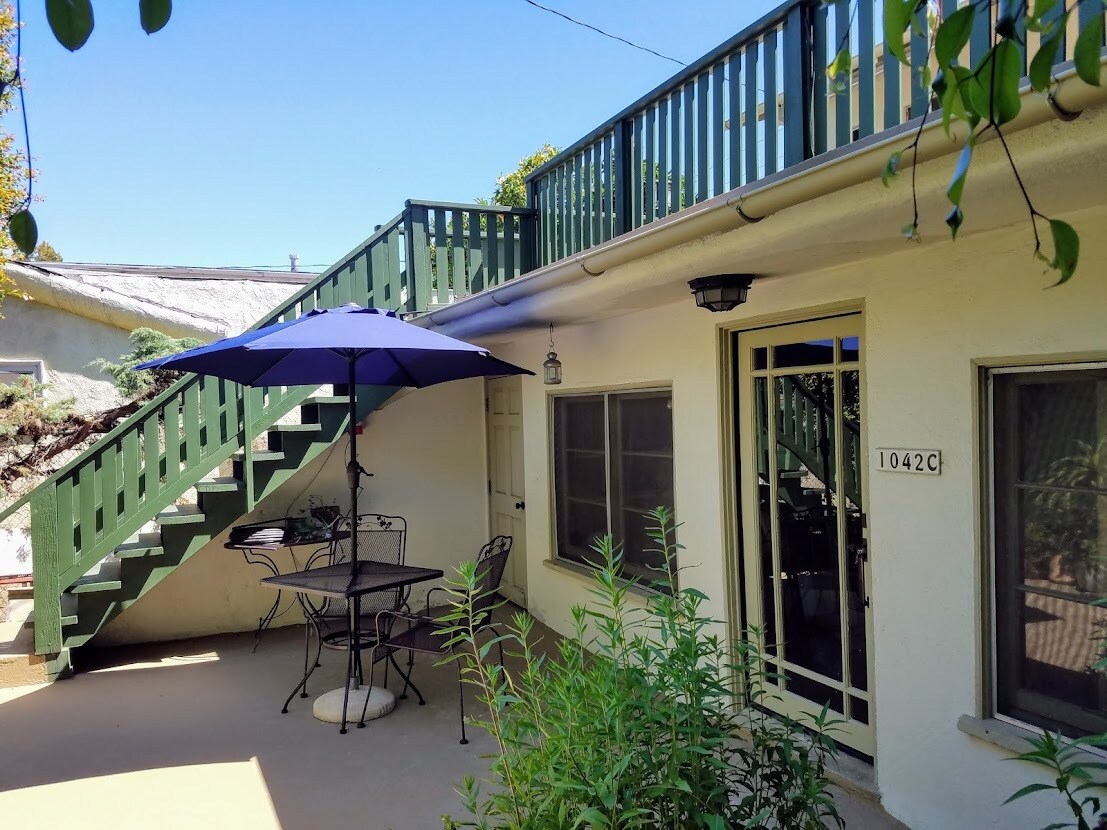 1042 18th St Unit Apt. C, Santa Monica, CA 90403 1042 18th St Santa