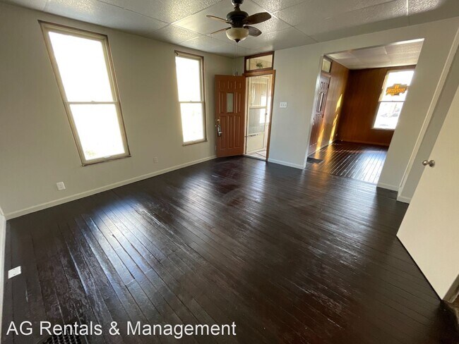 Building Photo - 5 br, 2 bath House - 1108 Stophlet St