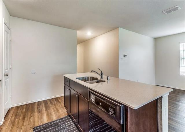 Foto del edificio - 401 Everglades St