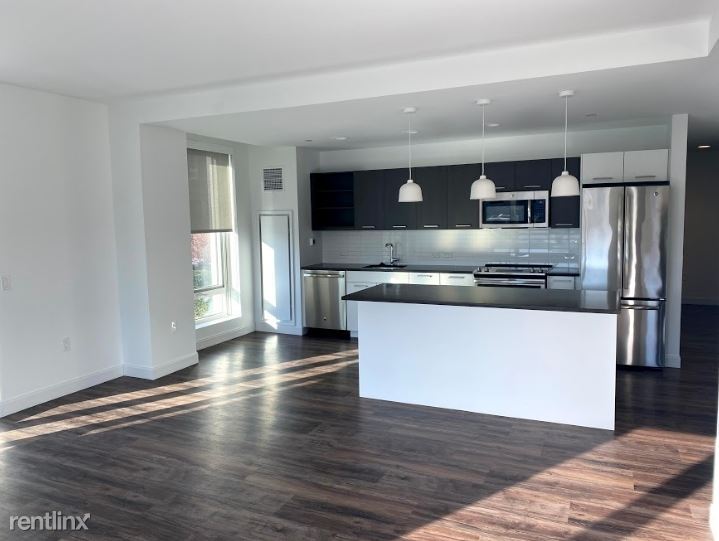Primary Photo - 1 br, 1 bath Apartment - 71 Guest St