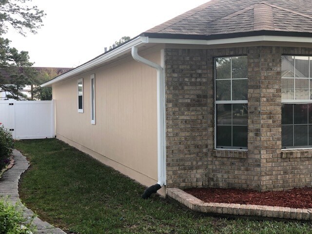 Foto del edificio - 1487 Beecher Ln