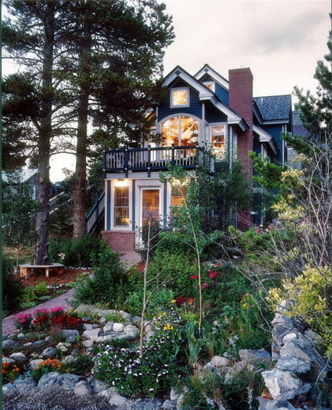 Building Photo - Beautiful custom home in the heart of Brec...